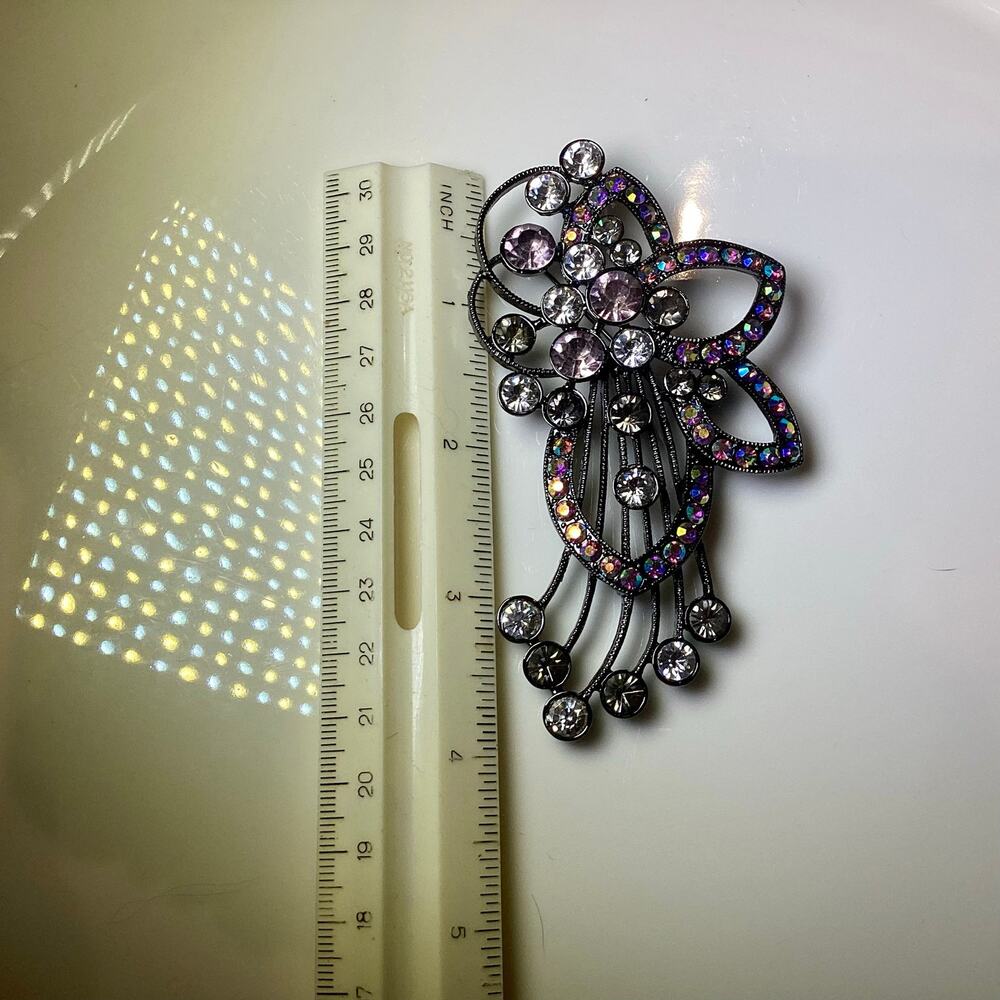 Large Rhinestone Brooch - Picture 5 of 5